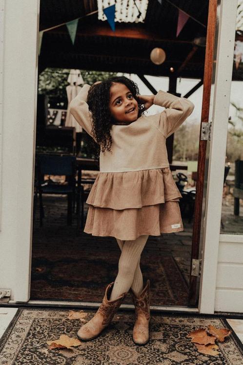 Ayles dress peanut  Baje Maat 134, Kinderen en Baby's, Kinderkleding | Maat 134, Meisje, Nieuw, Ophalen of Verzenden