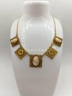 Zonder minimumprijs - Halsketting Camee carneool, Verguld, Nieuw