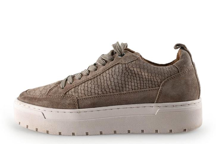Clay sneakers in maat 41 Beige | 25% korting, Kleding | Heren, Schoenen, Overige kleuren, Zo goed als nieuw, Sneakers of Gympen