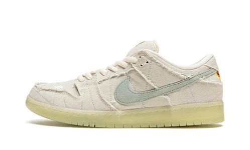 Nike SB Dunk Low Mummy - maat 47.5 (Schoenen), Kleding | Dames, Schoenen, Wit, Nieuw, Sneakers of Gympen, Verzenden