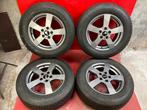 Winterbanden Dacia Duster 215/65R16 Dunlop, 16 inch, Banden en Velgen, Personenwagen, Gebruikt