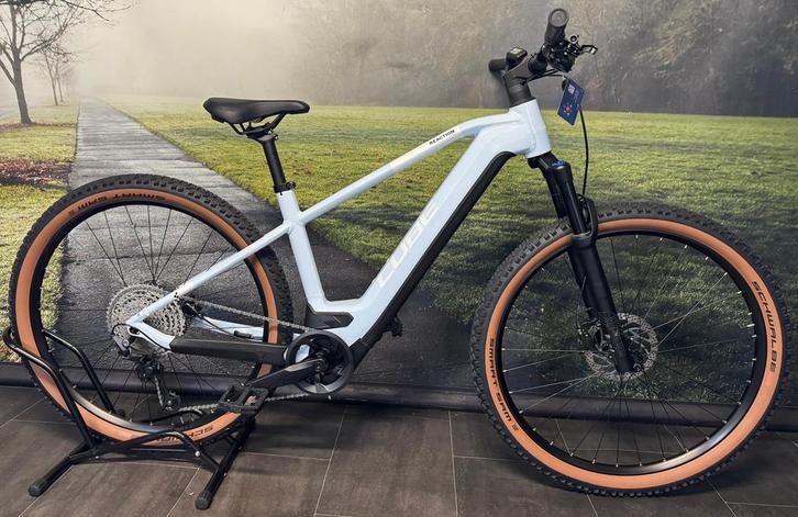 Cube E-MTB – Elektrische Mountainbike, Bosch CX Middenmotor, Fietsen en Brommers, Elektrische fietsen, 50 km per accu of meer