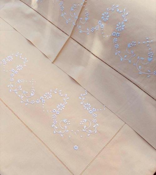 Laken (3) - 290 cm - 240 cm, Antiek en Kunst, Antiek | Kleden en Textiel