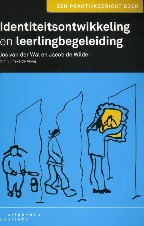 Boek Identiteitsontwikkeling en leerlingbegeleiding 97890469, Boeken, Studieboeken en Cursussen, Zo goed als nieuw, Verzenden