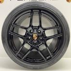 Porsche 997 2/4 ORIGINELE 19”Carrera S II zwart met banden, Auto-onderdelen, Banden en Velgen, Gebruikt, Banden en Velgen, 305 mm