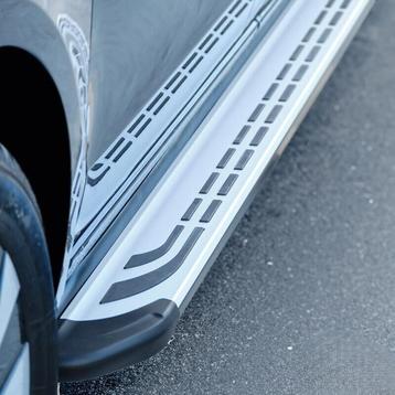 Treeplanken ALU L2/l3 voor Vivaro, Jumpy, Expert, ProAce beschikbaar voor biedingen