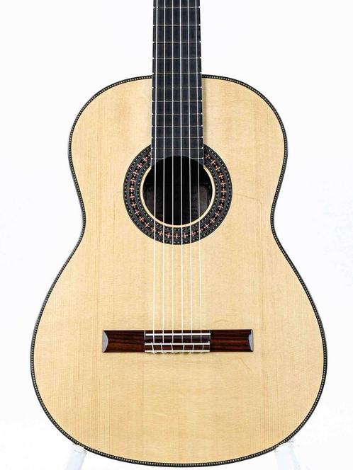 Guitarras Romero Modelo Negra 2024 (Klassieke Instrumenten), Muziek en Instrumenten, Snaarinstrumenten | Gitaren | Akoestisch