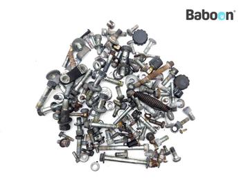 Bouten en Moeren Harley-Davidson FXSTD Softail Deuce beschikbaar voor biedingen