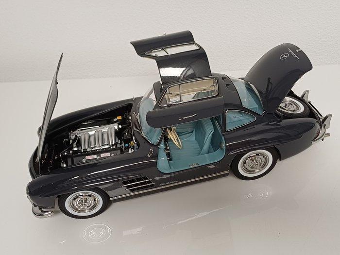 Schuco 1:12 - Modelauto - Mercedes Benz 300 SL Gullwing -, Hobby en Vrije tijd, Modelauto's | 1:5 tot 1:12
