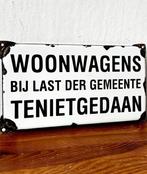 No reserve- Emaille bord Woonwagens bij last der gemeente