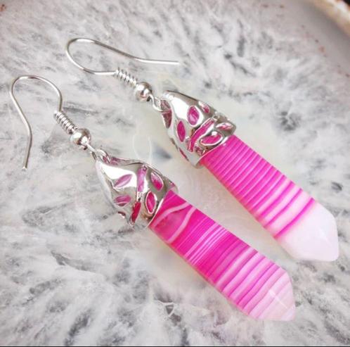 Zilverkleurige Oorbellen met Roze en Witte Agaat, Sieraden, Tassen en Uiterlijk, Oorbellen, Verzenden