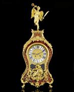 Een grote Boulle schouwklok - C. Jägermann Nachfolger,, Antiek en Kunst, Antiek | Klokken