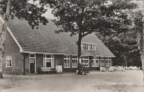 VASSE - Hotel-Café-Restaurant G. Masselink v/h Tante Sien, Verzamelen, Ansichtkaarten | Nederland, Verzenden