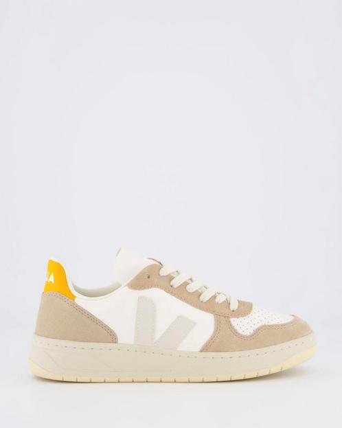 -14% Veja  Veja Dames v-10 chfree leath  maat 37, Kleding | Dames, Schoenen, Beige, Nieuw, Verzenden