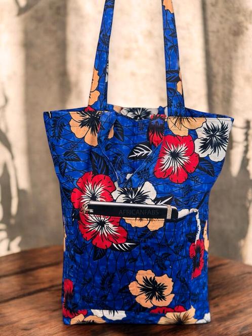 Shopper tas met Afrikaanse print - Blauwe Flowers - Herbruik, Hobby en Vrije tijd, Stoffen en Lappen, Nieuw, Ophalen of Verzenden