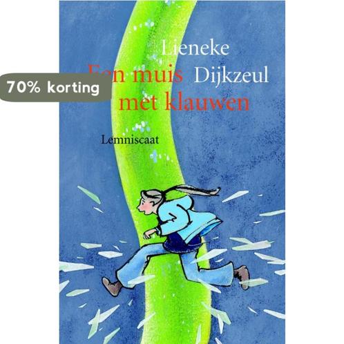 Een muis met klauwen 9789056378349 Lieneke Dijkzeul, Boeken, Kinderboeken | Jeugd | 13 jaar en ouder, Zo goed als nieuw, Verzenden