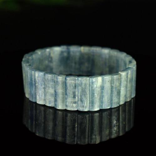 Zeldzaam natuurlijk Cyaniet blauw - mooie kwaliteit met, Verzamelen, Mineralen en Fossielen