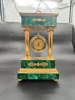 Pendule - Malachiet, Messing, Brons, Verguld, Steen -