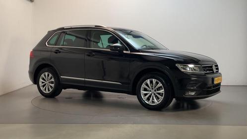 Zakelijke Lease |  Volkswagen Tiguan 1.5 TSI Comfortline Bus, Auto's, Volkswagen, Dealer onderhouden, Lease, Grijs, Handgeschakeld