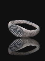 Oud-Romeins Stunning & Rare Victory Leaf Seal Ring (Zonder, Sieraden, Tassen en Uiterlijk, Antieke sieraden