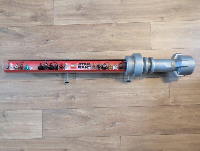 Lego Winkel display - Star Wars - Lego Star Wars lightsaber, Kinderen en Baby's, Speelgoed | Duplo en Lego