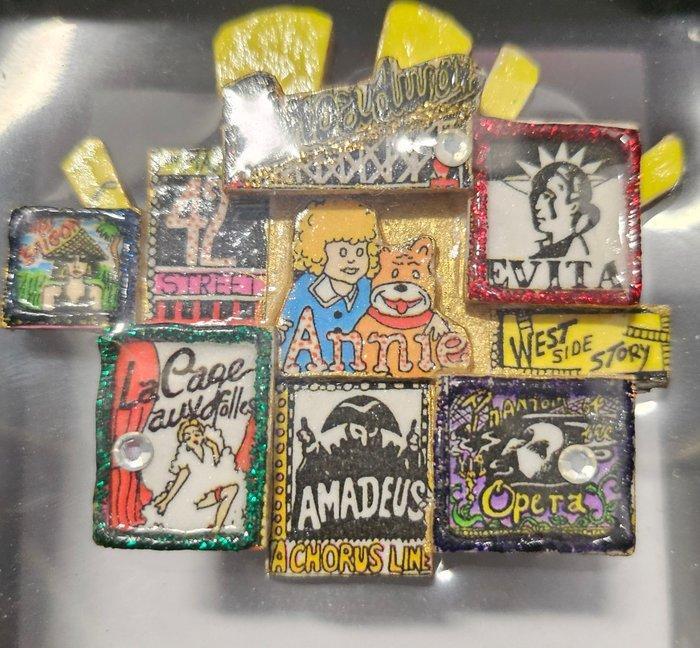 Charles Fazzino (1955) - Broadway Brooche (handpainted &, Antiek en Kunst, Kunst | Designobjecten