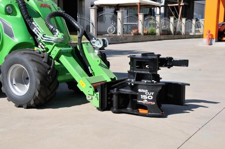 Boomknipper | boomschaar voor mini shovel | loader, Zakelijke goederen, Machines en Bouw | Kranen en Graafmachines, Wiellader of Shovel