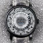 Louis Vuitton Time Zone Spacecraft Limited Edition / Q5D240, Sieraden, Tassen en Uiterlijk, Horloges | Heren, Nieuw