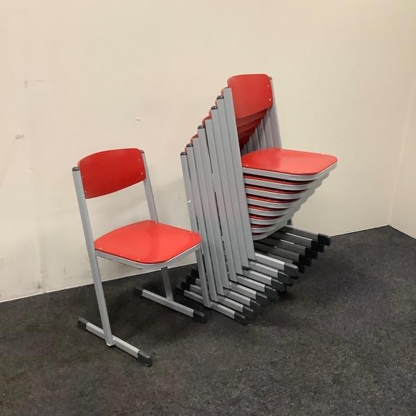 complete set van 9 stuks schoolstoelen Eromes, rood - grijs, Huis en Inrichting, Stoelen, Vijf, Zes of meer stoelen, Gebruikt