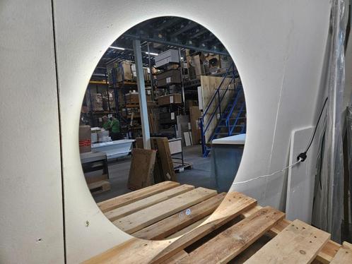 Spiegel rond 60 cm met verlichting en verwarming, Huis en Inrichting, Badkamer | Badkamermeubels, Nieuw, Ophalen of Verzenden