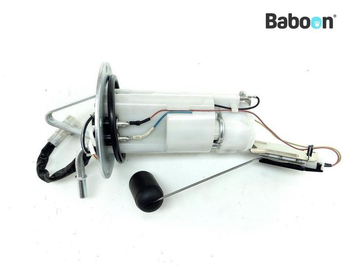 Benzinepomp Suzuki GSX R 750 2016-2018 (GSXR750 L6-L8), Motoren, Onderdelen | Suzuki, Gebruikt, Verzenden