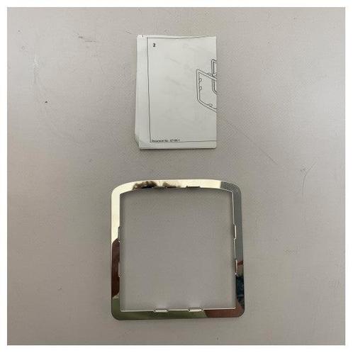 Bieden: Raymarine ST60 to ST70 adapter bracket kit - A22113, Watersport en Boten, Navigatiemiddelen en Scheepselektronica, Kaartplotter of Fish Finder