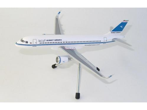 Schaal 1:200 Lupa LU085 Airbus A320 Kuwait Airways Reg. 9..., Hobby en Vrije tijd, Modelbouw | Vliegtuigen en Helikopters, Nieuw