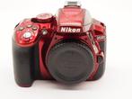 Nikon D5300 camera body (inclusief accessoires) ROOD, Nieuw