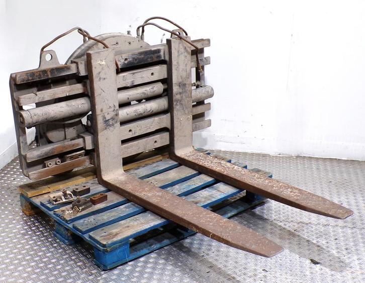 Kaup Vorkenklem Draaibaar, Zakelijke goederen, Machines en Bouw | Heftrucks en Intern transport, Verzenden