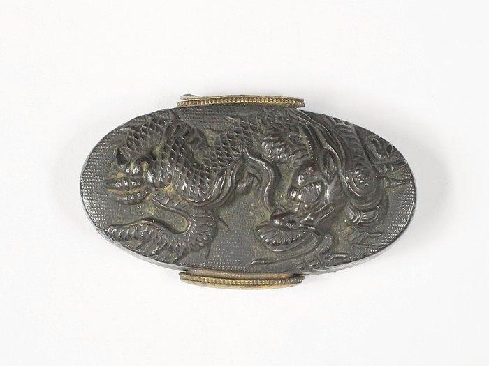 Fuchi - Fuchi en Kashira met drakenontwerp op, Antiek en Kunst, Antiek | Overige Antiek