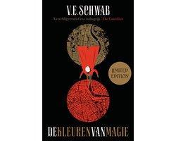 Boek Schemering 1 - De kleuren van magie 9789022596838, Boeken, Overige Boeken, Zo goed als nieuw, Verzenden