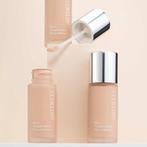 Artdeco - Rich Treatment Foundation - 10 SUNNY SHELL, Ophalen of Verzenden, Nieuw, Gehele gezicht, Make-up