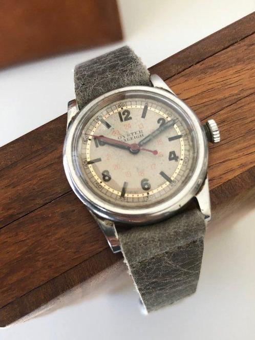 Rolex - Oyster Raleigh military dial - engraved World War II, Sieraden, Tassen en Uiterlijk, Horloges | Heren