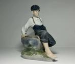Royal Copenhagen - Beeldje - Large Shepherd Boy on Rock, Antiek en Kunst
