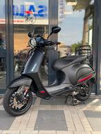 Vespa Sprint E5 brom | 80cc | Akrapovic | Carbon | Bitubo, Fietsen en Brommers, Scooters | Vespa, Overige modellen, Maximaal 45 km/u