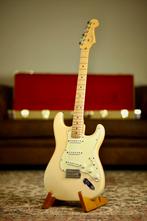 Fender American Standard Stratocaster MN | Olympic White, Muziek en Instrumenten, Snaarinstrumenten | Gitaren | Elektrisch, Nieuw