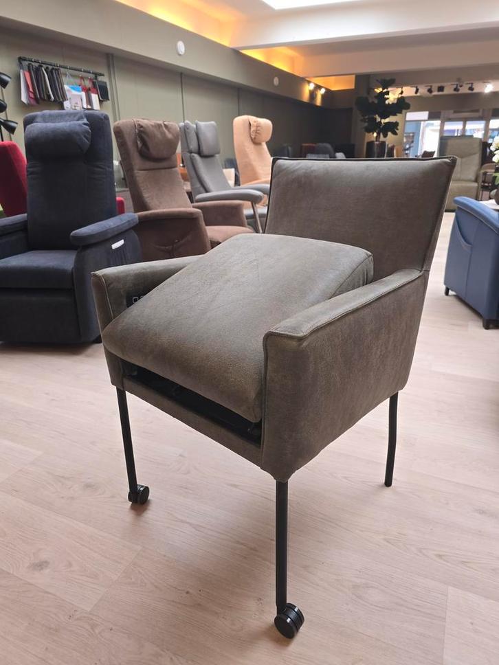 Sta op eetkamerstoel, ideaal voor senioren voor het opstaan, Huis en Inrichting, Stoelen, Nieuw, Kunststof, Leer, Stof, Overige materialen