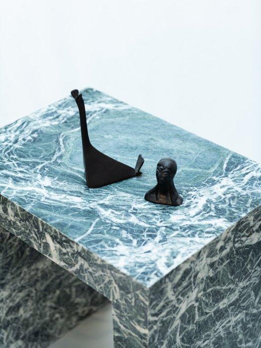 Formaminima - Bijzettafel - Green Guatemala, Antiek en Kunst, Kunst | Designobjecten