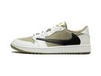 Air Jordan 1 Low Golf Travis Scott - Maat 46 EU, Kleding | Heren, Schoenen, Ophalen of Verzenden, Nieuw, Jordan