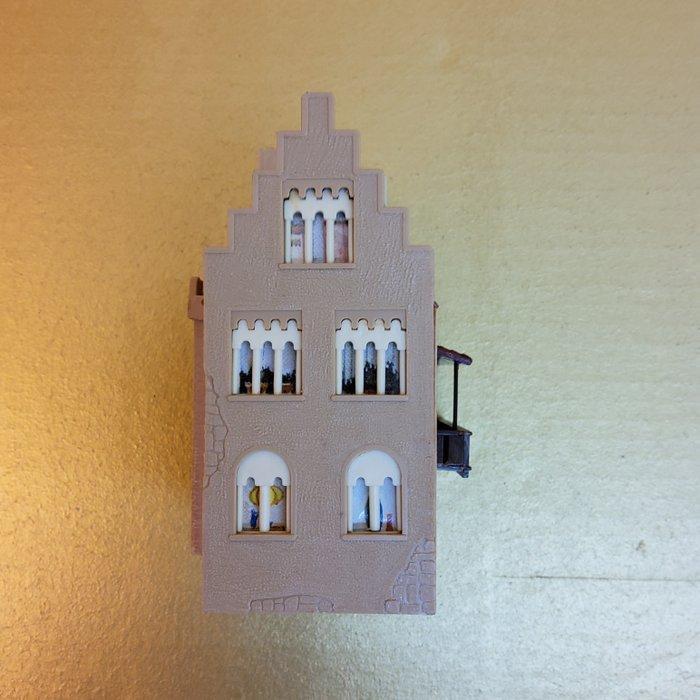 5 Architektur-Modelle – 2x Kibri, 3x unbekannter, Hobby en Vrije tijd, Modeltreinen | N-Spoor