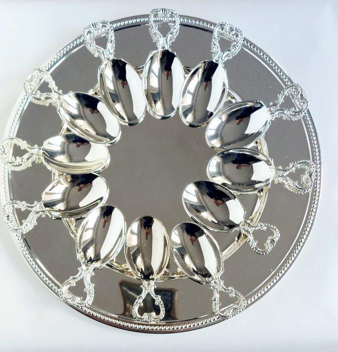 Hors doeuvre set (13) - Verzilverd - Verzilverde amuse set, Antiek en Kunst, Antiek | Meubels | Tafels