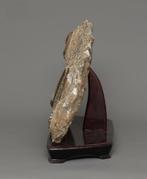 Suiseki  (steen van de geleerde) - Hout, Steen - Japan -