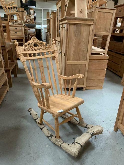 Schommelstoel van teakhout voordelig te koop bij Indoteak, Huis en Inrichting, Stoelen, Eén, Nieuw, Hout