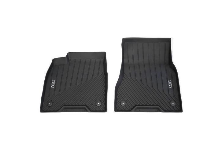 Audi Q6 rubberen mattenset met logo (voorzijde), Auto diversen, Automatten, Nieuw, Verzenden